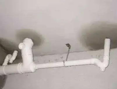 电白卫生间测漏水的几种情景